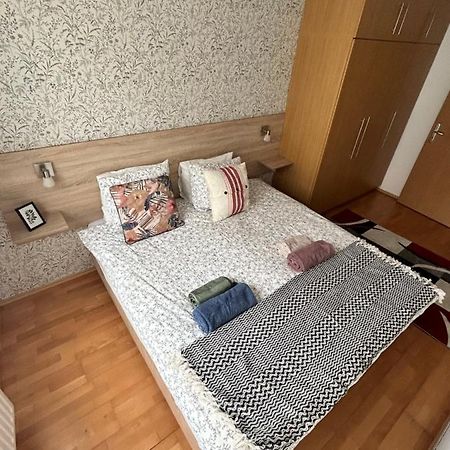 Danube Dwelling Akacfa 26 - Private Indoor Garage Budapeste Exterior foto